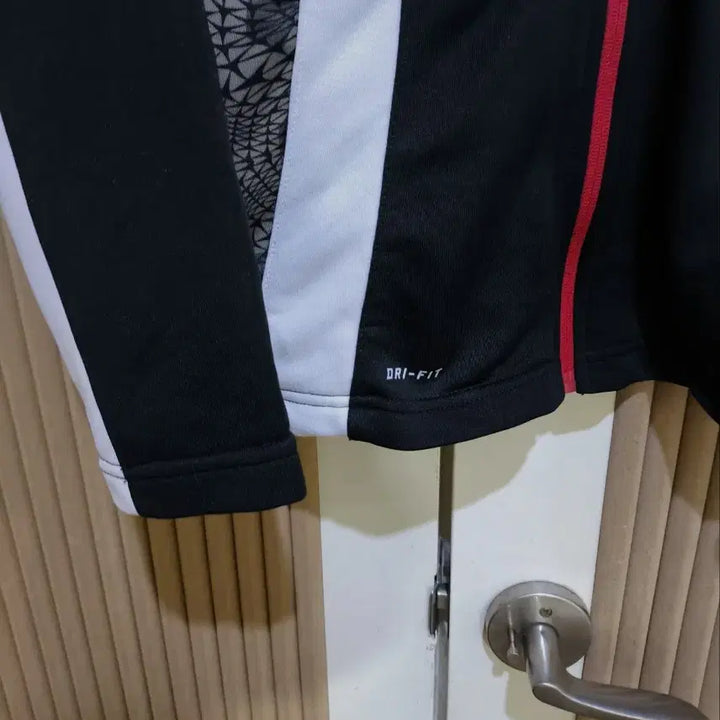 [BUNJANG] Jordan Dri-FIT Track Full Zip Training Jacket / 조던 드라이핏 트랙집업 운동복
