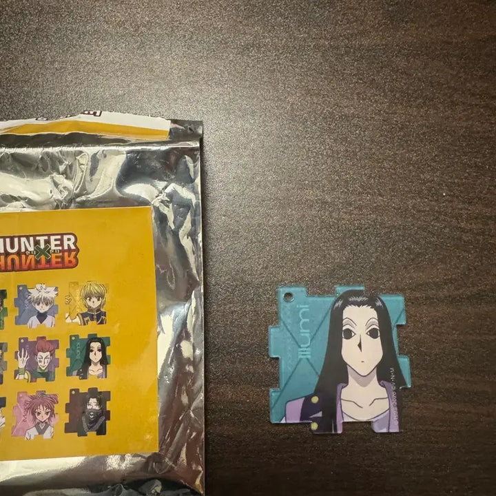 [SOLD OUT] 헌터헌터 애니플러스 카페 콜라보 퍼즐키링 곤 판매합니다