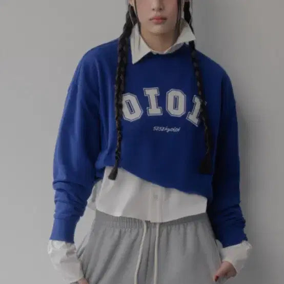 [BUNJANG] OIOI Minji Blue Sweatshirt L / 오아이오아이 뉴진스 민지 블루 맨투맨 L