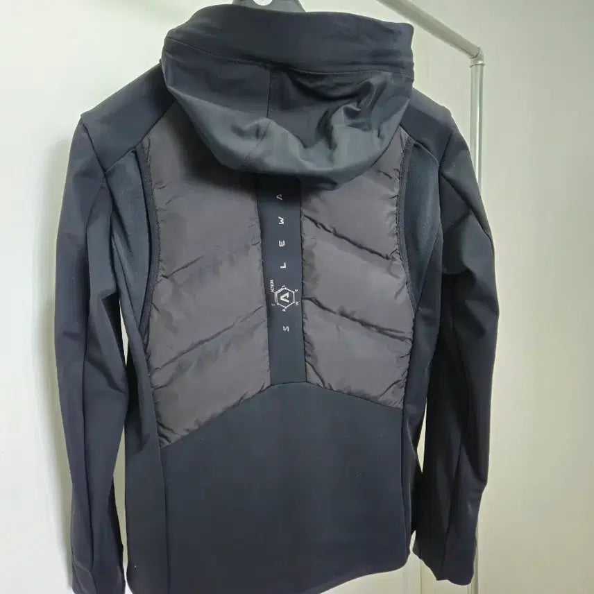 [BUNJANG] SaleWa Padded Hooded Jacket Black / 살레와 패딩 후드 자켓 블랙