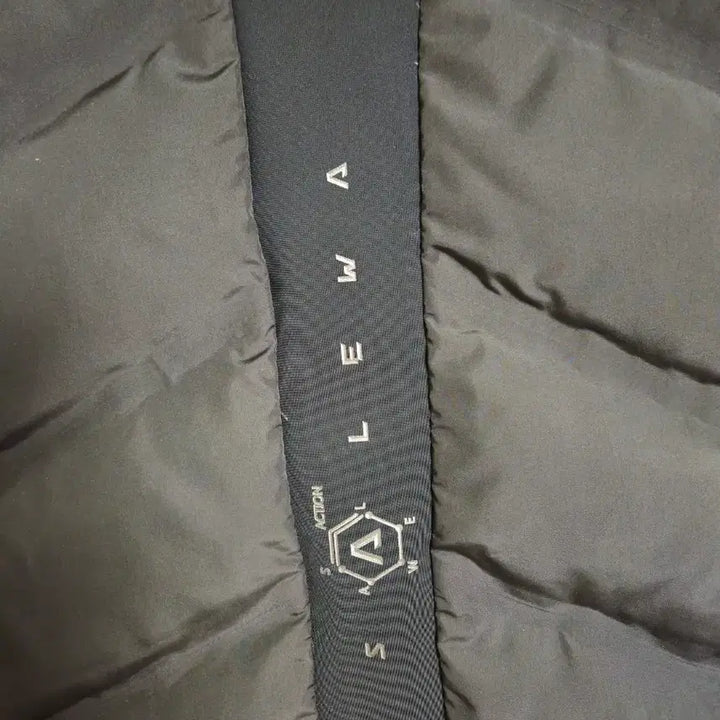 [BUNJANG] SaleWa Padded Hooded Jacket Black / 살레와 패딩 후드 자켓 블랙