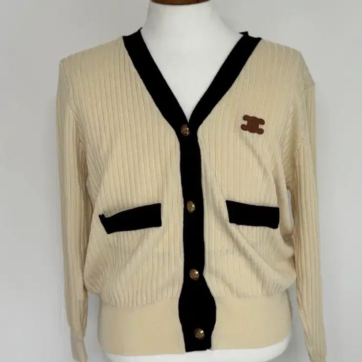 [SOLD OUT] 셀린느 가디건