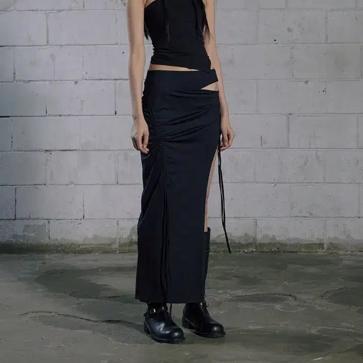 [BUNJANG] Bohemian Seoul Curved Slit Skirt Black / 보헤미안서울 CURVED SLIT SKIRT BLACK