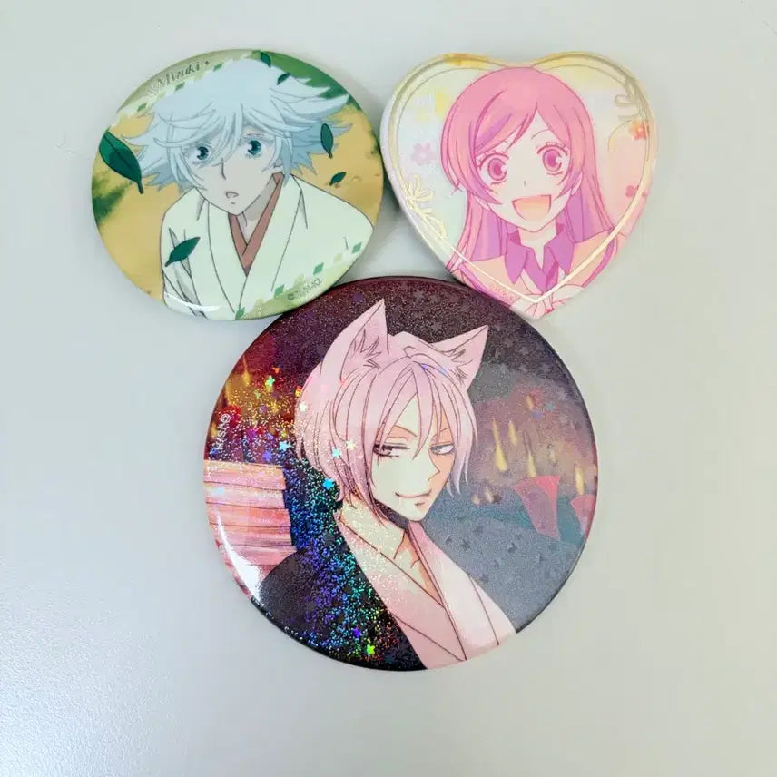 [BUNJANG] Kamisama Kiss Tomoe Hologram Can Badge / 오늘부터 신령님 토모에 빅 홀로그램 캔뱃지