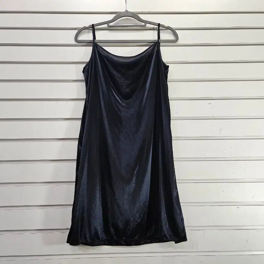[BUNJANG] Treasure Hunter Angel Navy Blue Adjustable Strap Slip Dress / 진네이비  신축성좋은 끈슬립 66/보물찾기천사