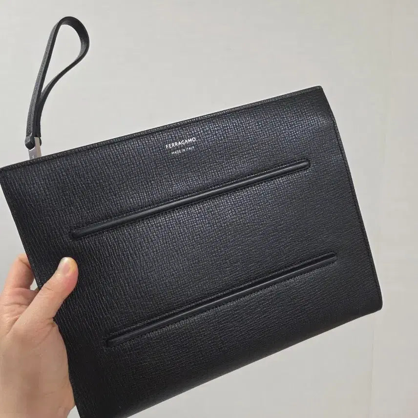 [BUNJANG] Ferragamo Black Leather Men&