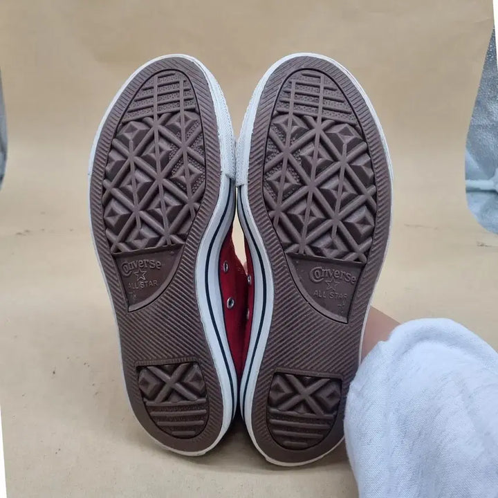 [BUNJANG] Converse Chuck Taylor Red High-Top Sneakers (Men&