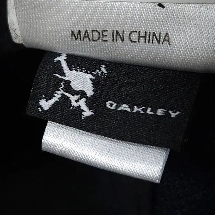 [BUNJANG] Oakley Skull Logo Ball Cap / OAKLEY 오클리 스컬로고 볼캡 모자 프리사이즈