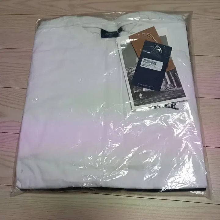 [BUNJANG] Yale Small Arch Long Sleeve T-shirts (White/Black) 2-Pack - Large / 예일 스몰아치 긴팔 티셔츠 화이트/블랙 2팩 라지 새상품