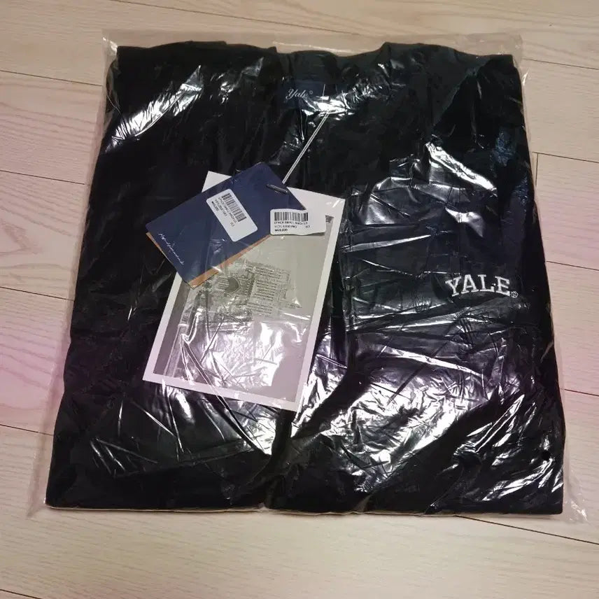 [BUNJANG] Yale Small Arch Long Sleeve T-shirts (White/Black) 2-Pack - Large / 예일 스몰아치 긴팔 티셔츠 화이트/블랙 2팩 라지 새상품