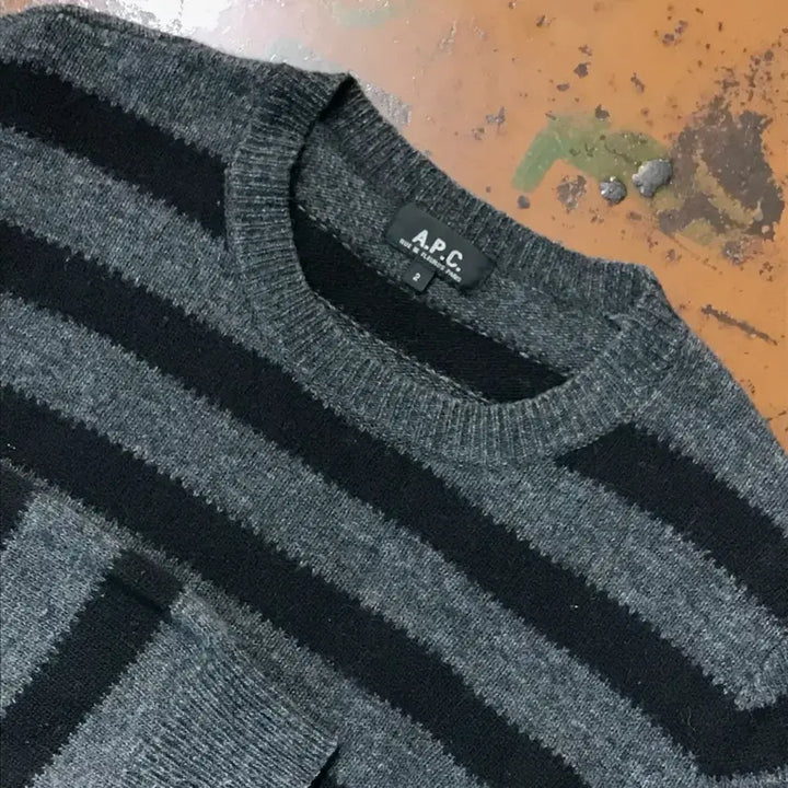[SOLD OUT] APC 아페쎄 블랙 단가라 울 니트 남성 102 105 여성 루즈핏