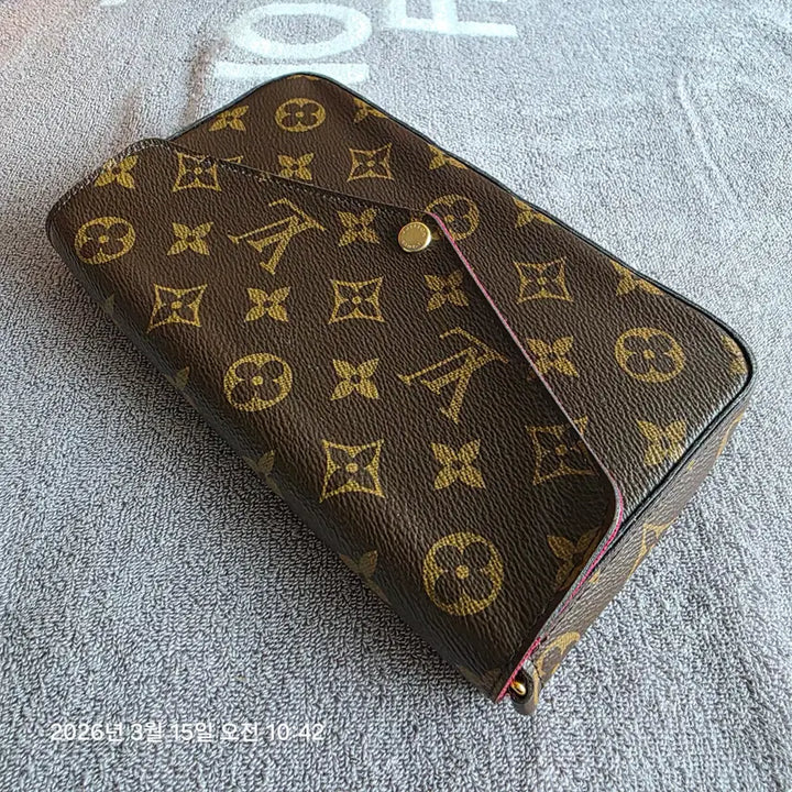 [BUNJANG] Louis Vuitton Monogram Pochette Felicie Crossbody Bag / 루이비통 모노그램 크로스백