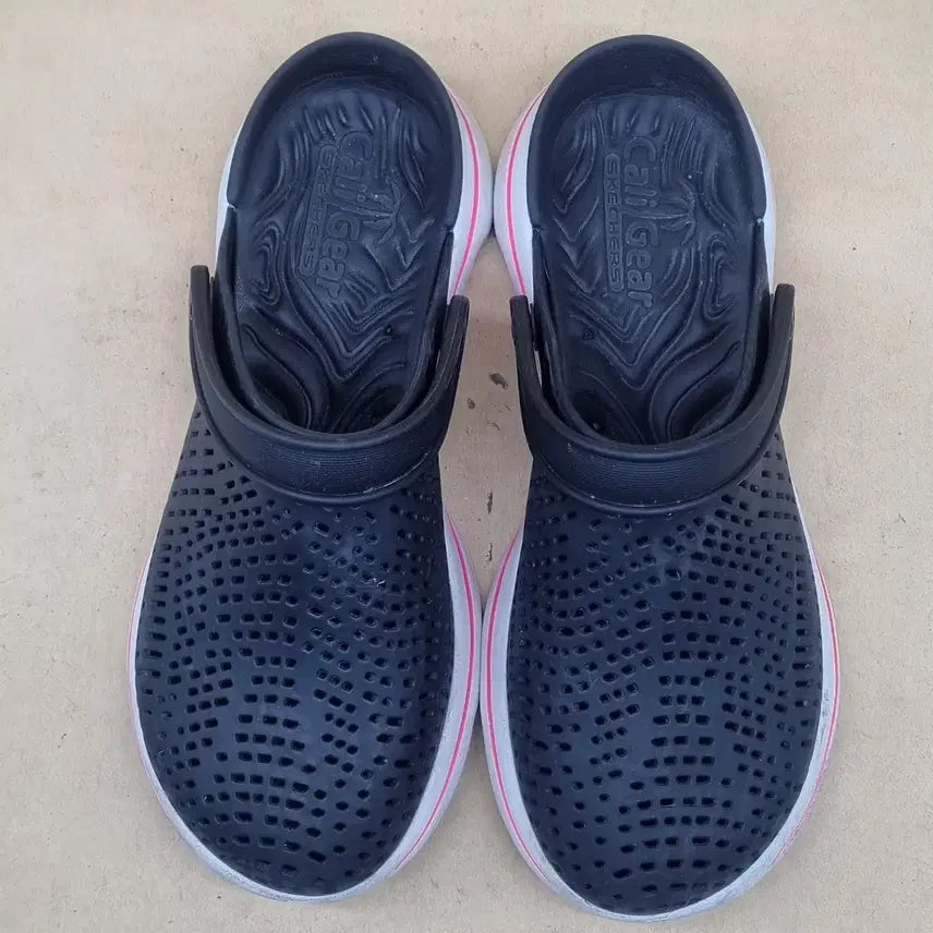 [BUNJANG] Skechers Go Walk 5 Caligear Sandals (Size 250) / 스케쳐스 고워크5 칼리기어 샌들 250