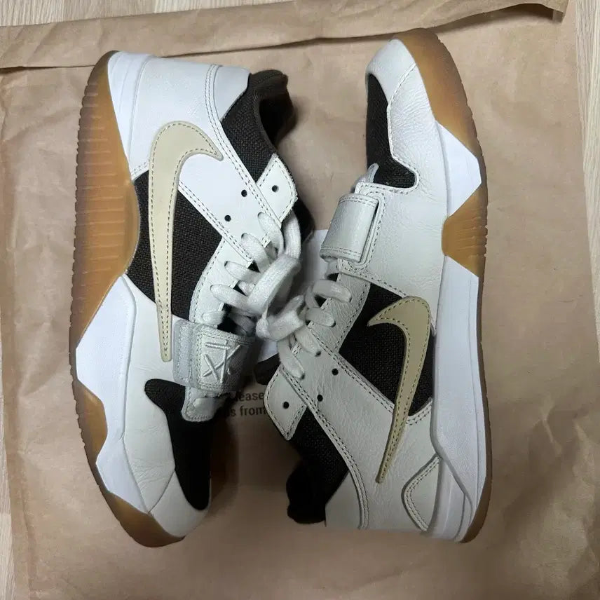 [BUNJANG] Nike Travis Scott Jumpman Jack Sail Dark Mocha / 나이키 트레비스 스캇 점프맨 잭 세일 앤 다크 모카
