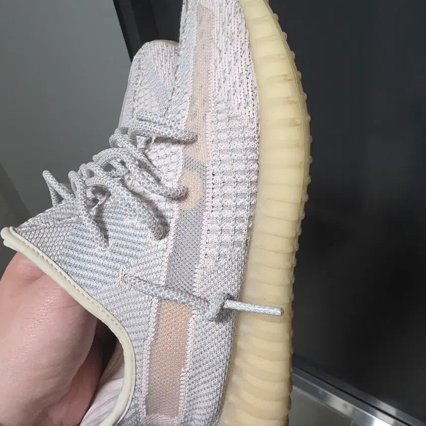 [SOLD OUT] 아디다스 이지부스트 350 V2 신스  260