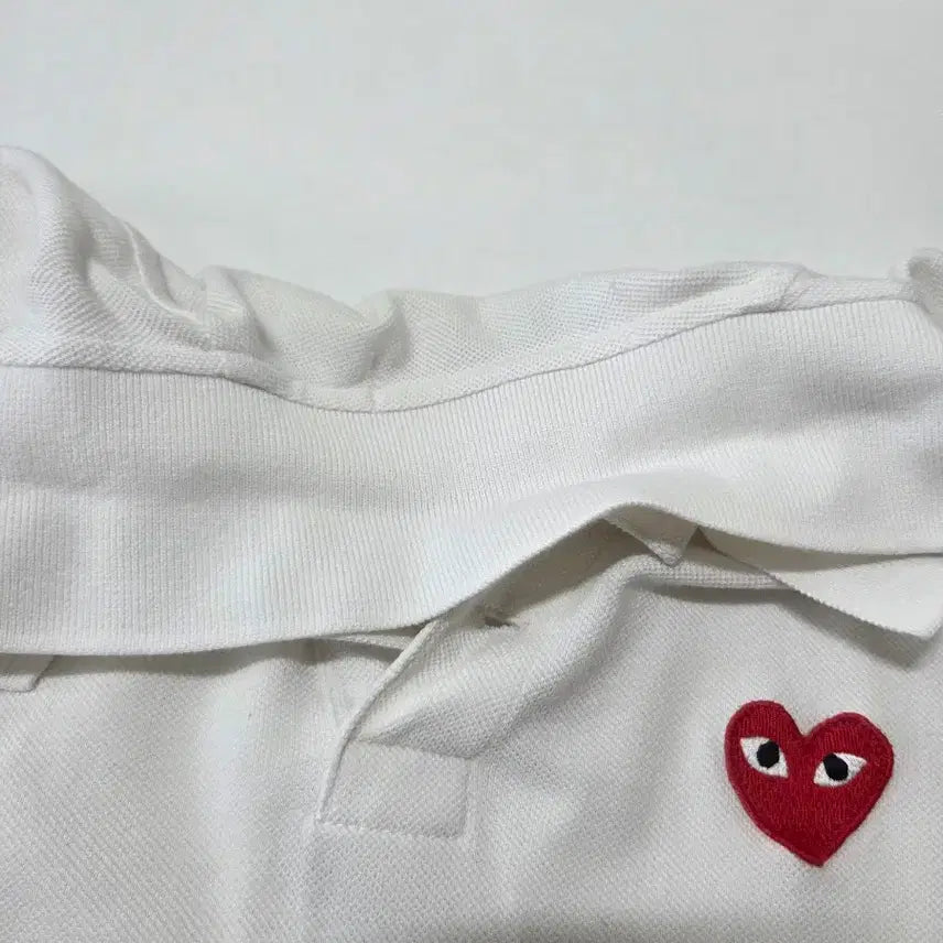 [SOLD OUT] 백화점 여성용) 꼼데가르송 레드와펜 화이트 반팔 폴로티 S