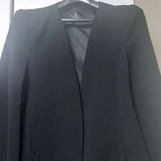 [BUNJANG] Black Cape Jacket / 블랙 노카라 케이프 자켓