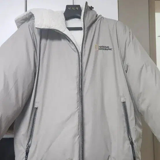 [SOLD OUT] 내셔널지오그래픽 뽀글이 푸퍼 패딩 아이보리