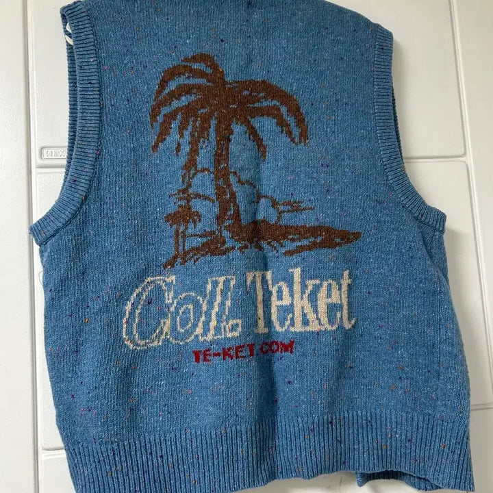 [BUNJANG] Teket Knit Vest Sky Blue / teket 테켓 니트 베스트 하늘색