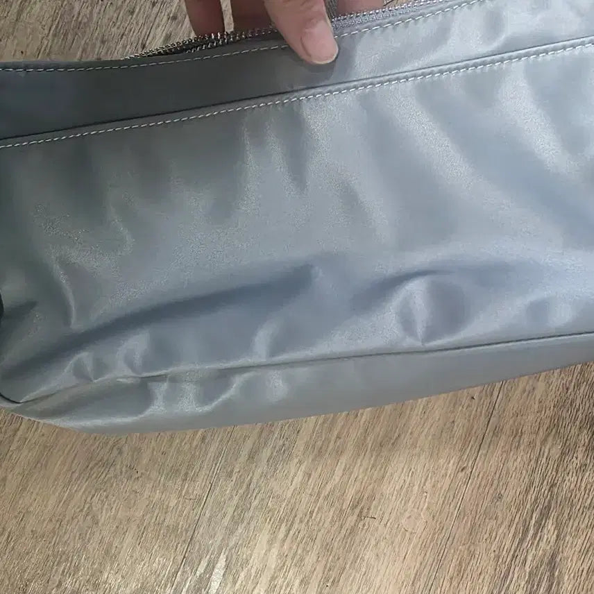 [BUNJANG] Illygo Pocket Bag Silver Shoulder Bag / 일리고 포켓백 실버