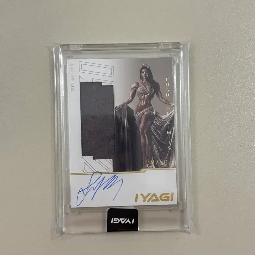 [BUNJANG] Heo Eun-soo Autographed Game-Worn Jersey Limited Edition (50 pcs) / 이야기 피트니스 스타 허은수 친필 싸인 오토+실착 저지 50장 한정