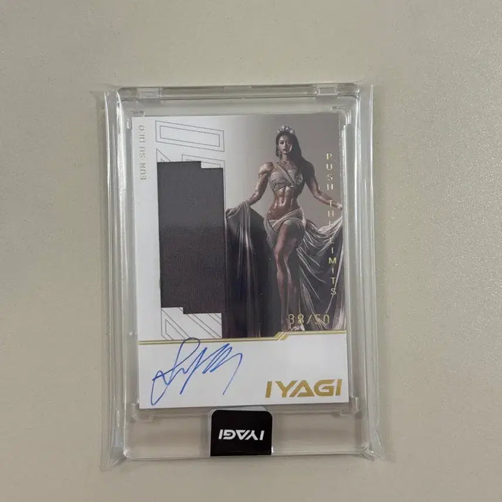[BUNJANG] Heo Eun-soo Autographed Game-Worn Jersey Limited Edition (50 pcs) / 이야기 피트니스 스타 허은수 친필 싸인 오토+실착 저지 50장 한정