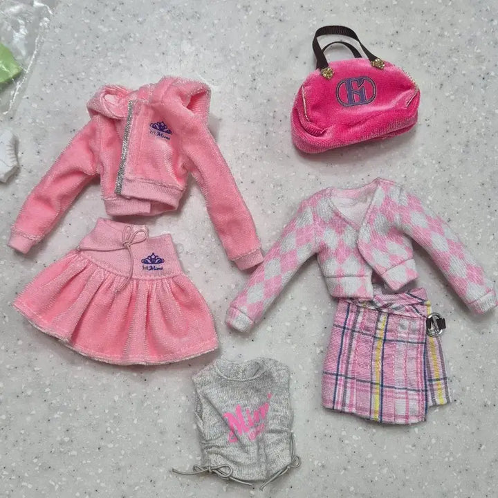 [BUNJANG] Hazzys Mimi Doll Outfit / 헤지스미미 의상