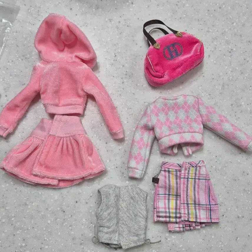 [BUNJANG] Hazzys Mimi Doll Outfit / 헤지스미미 의상