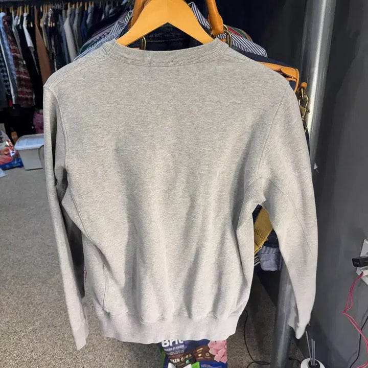 [SOLD OUT] 스톤아일랜드 맨투맨 기모