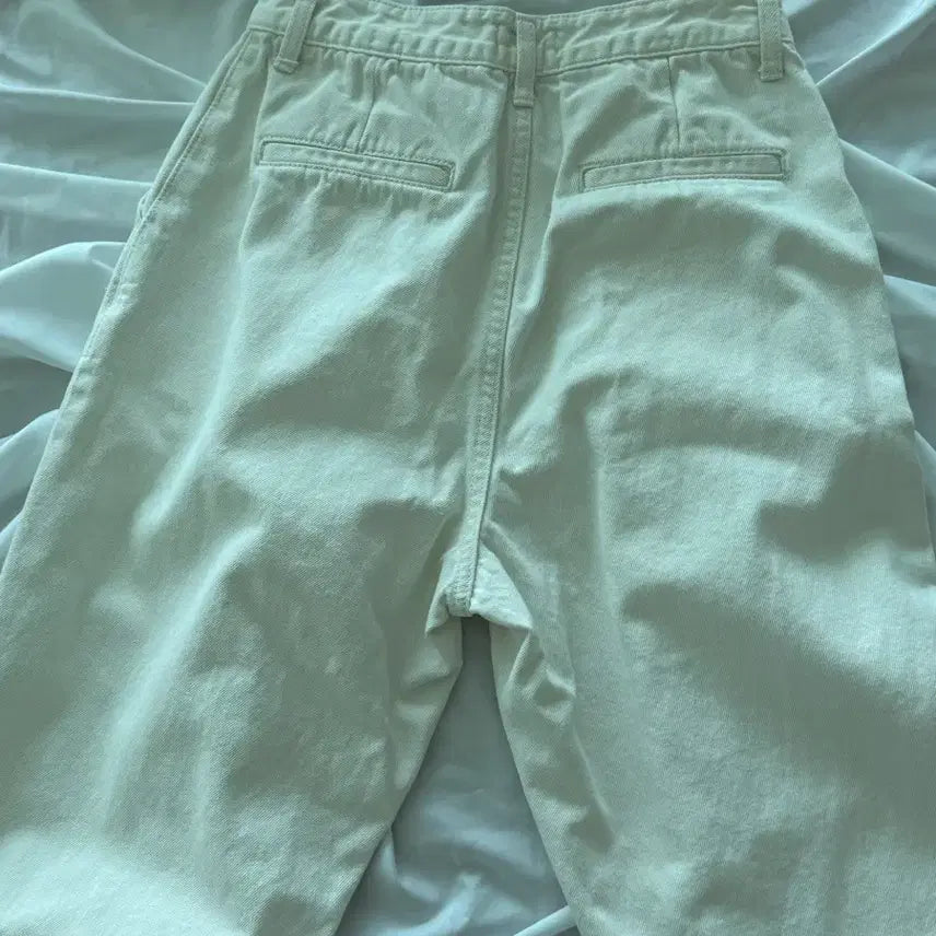 [BUNJANG] Leegarden Ivory Straight Pants / leegarden 리가든 아이보리 스트레이트 팬츠