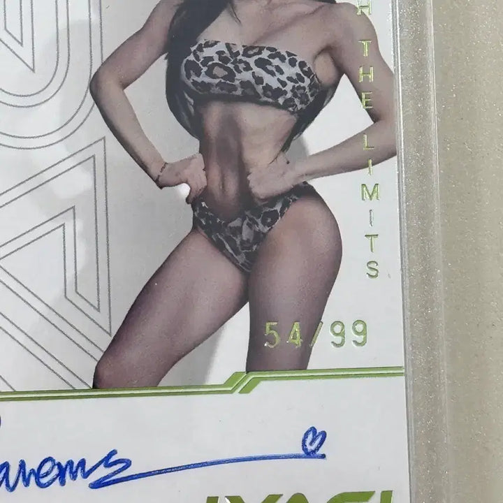 [BUNJANG] Fitness Star Project Dabin Park Autographed Card Limited Edition 54/99 / 피트니스 스타 프로젝트 이야기 박다빈 친필 싸인 오토 99장 한정