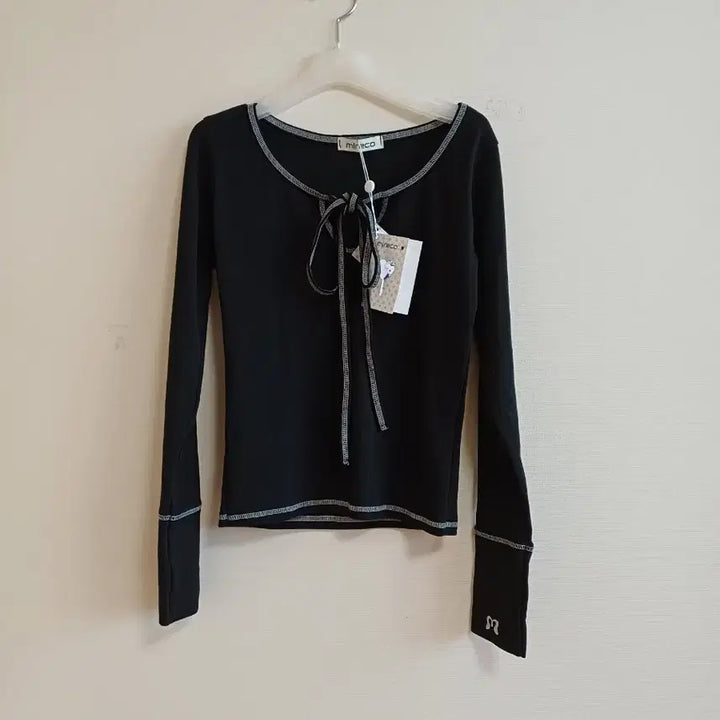 [BUNJANG] MIRECO Stitch Ribbon T-shirt / 새상품 MIRECO 미레코 스티치 리본티 판매합니다