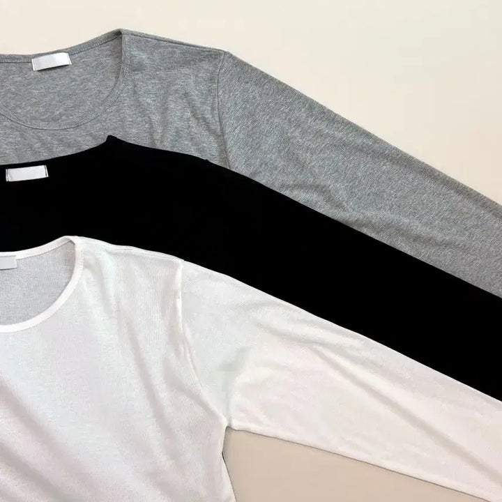 [BUNJANG] Basic Long Sleeve T-shirt / 3col) 새상품 라운드넥 면 폴리 루즈핏 긴팔티 긴팔 티셔츠 기본티