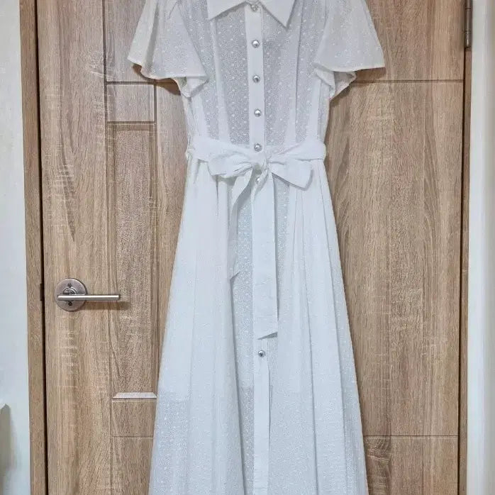 [BUNJANG] Zullog Punching Dress / 줄로그 펀칭 원피스