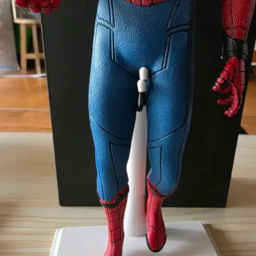 [BUNJANG] Spider-Man Figure Stand / 스파이더맨 피규어 스탠드