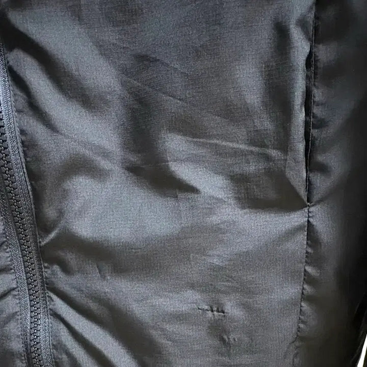 [SOLD OUT] 플라스틱 프로덕트 경량 패딩 S