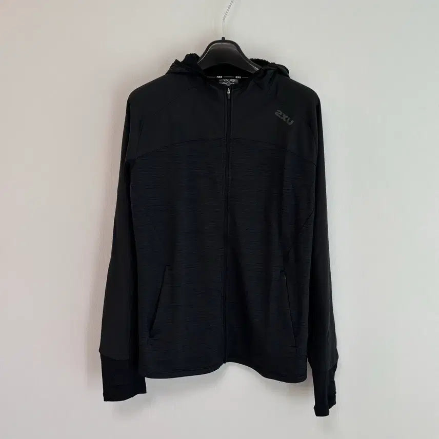 [BUNJANG] 2XU Mid-Layer Hoodie Black (XL) / 2XU 후드 미드레이어 블랙