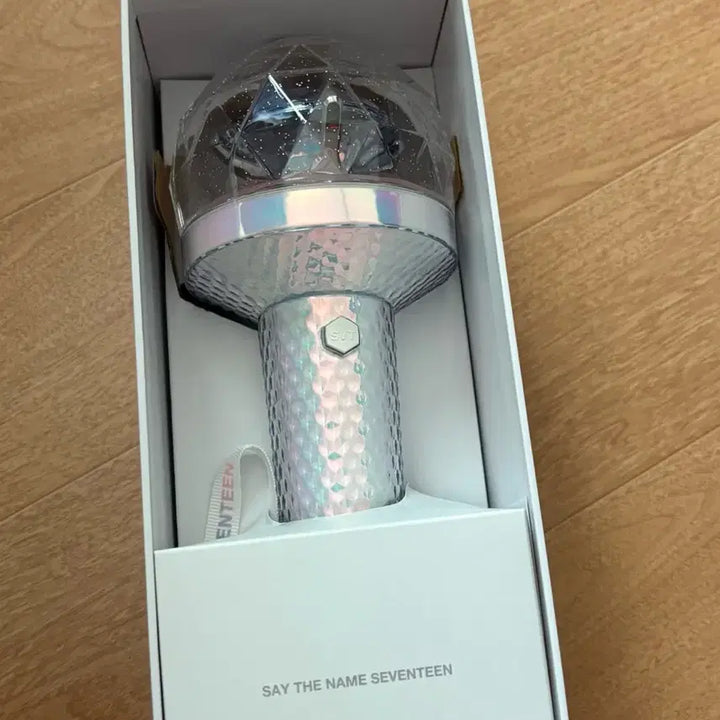 [SOLD OUT] 세븐틴 공식 응원봉 ver.2 뉴럿봉