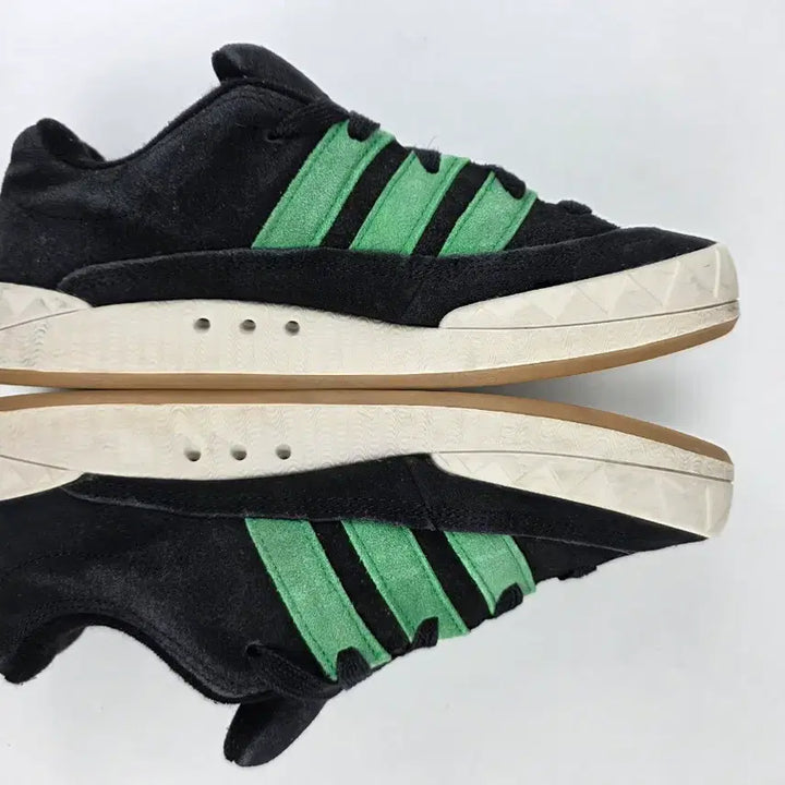[BUNJANG] Adidas x Atmos x XLarge Adimatic Core Black Green Sneakers / 빈트로^^260 아디다스 x 아트모스 x 엑스라지 아디매틱 코어 블랙그린