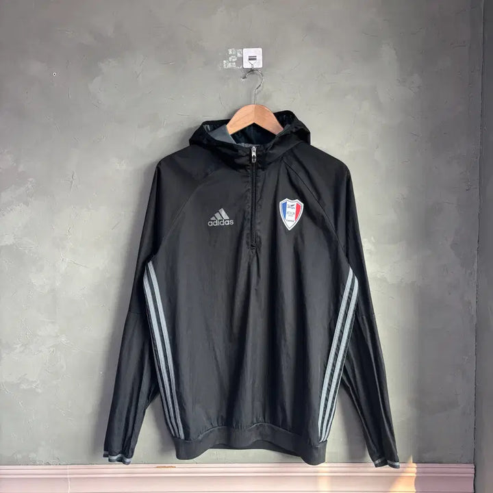 [BUNJANG] Adidas Suwon Samsung Half-Zip Windbreaker Jacket / 아디다스 수원삼성 반집업 바람막이