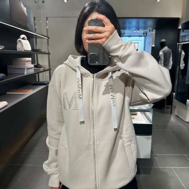 [BUNJANG] Max Mara NOSTOC Hooded Zip-Up Cream / 막스마라 NOSTOC 후드 집업 크림