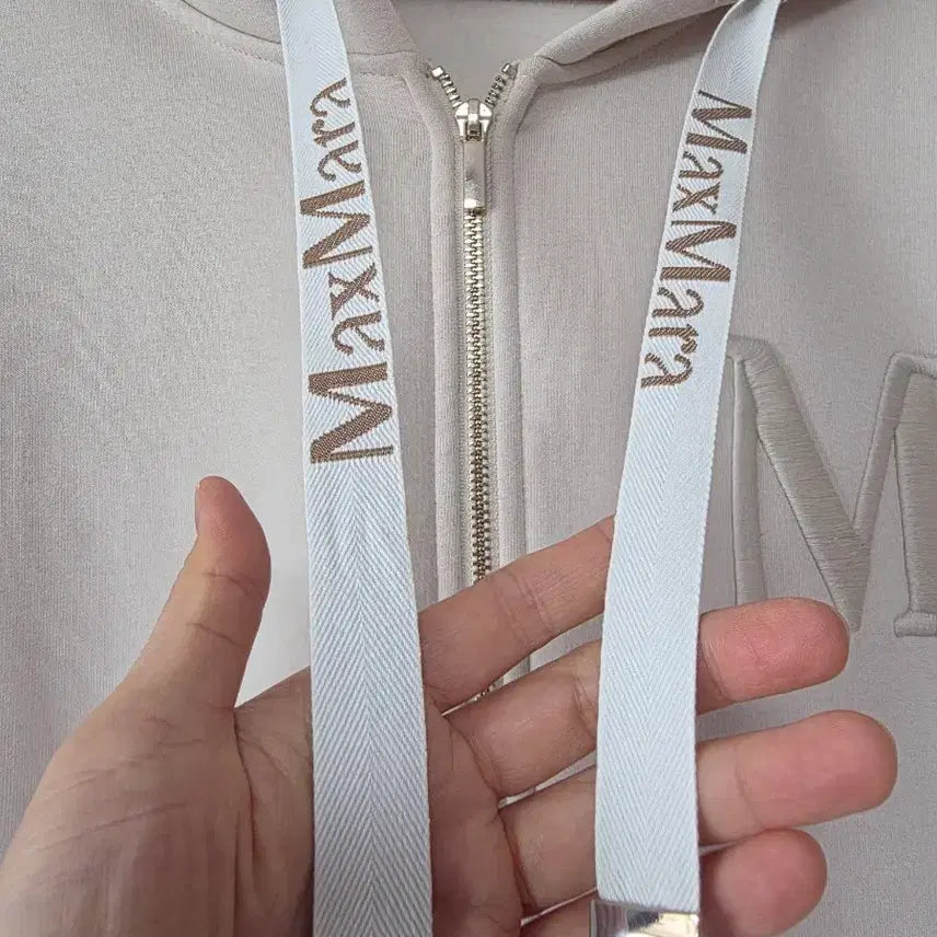 [BUNJANG] Max Mara NOSTOC Hooded Zip-Up Cream / 막스마라 NOSTOC 후드 집업 크림