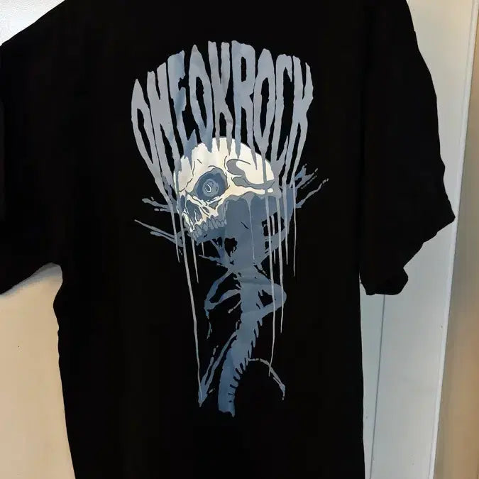 [BUNJANG] ONE OK ROCK Tour XL T-Shirt / ONE OK ROCK md xl 잠실 투어 상품 미착용