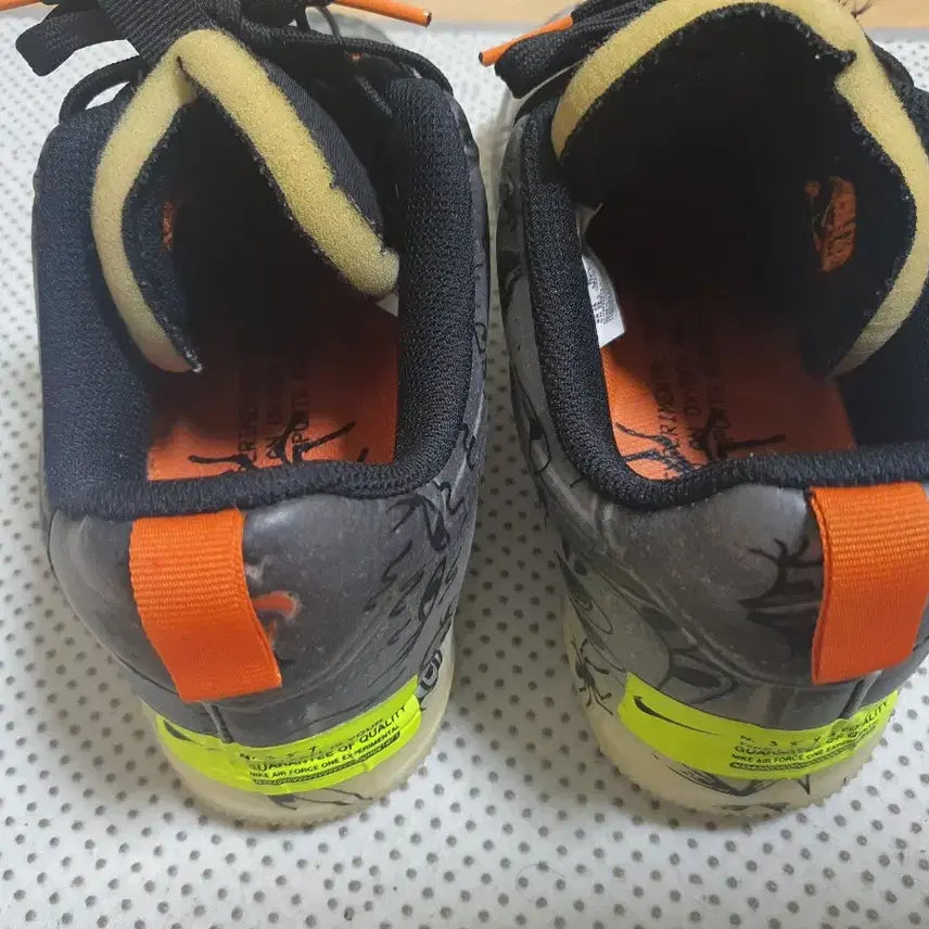 [BUNJANG] Nike Air Force 1 Halloween Edition Sneakers / 나이키 에어포스1 할로원 한정판 사이즈 260