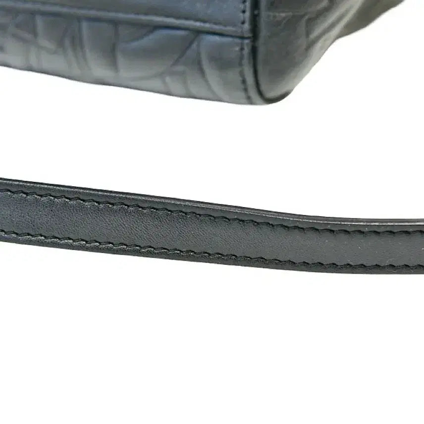 [BUNJANG] Ferragamo Embossed Two-Way Bag / 페라가모 보니 엠보스드 투웨이백(정품)