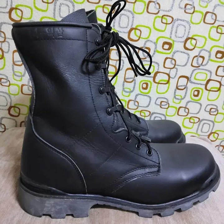 [BUNJANG] Korean Army Combat Boots 275M / 구형 육군 접착식 전투화 미사용신품 275M