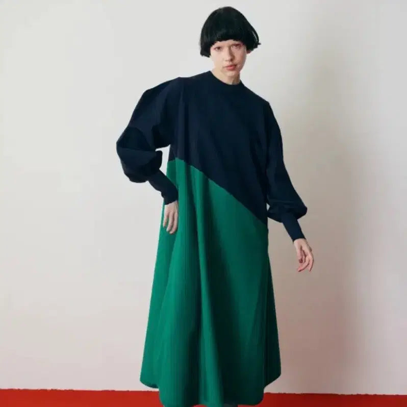 [BUNJANG] HeRIN.CYE Asymmetrical Knit Dress / HeRIN.CYE 헤린사이 비대칭 원피스(엔폴드,사카이스타일)