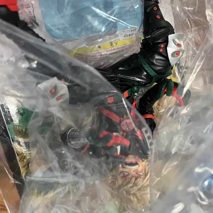 [BUNJANG] My Hero Academia Bakugo B Figure / 나히아 바쿠고 b상 저너머로