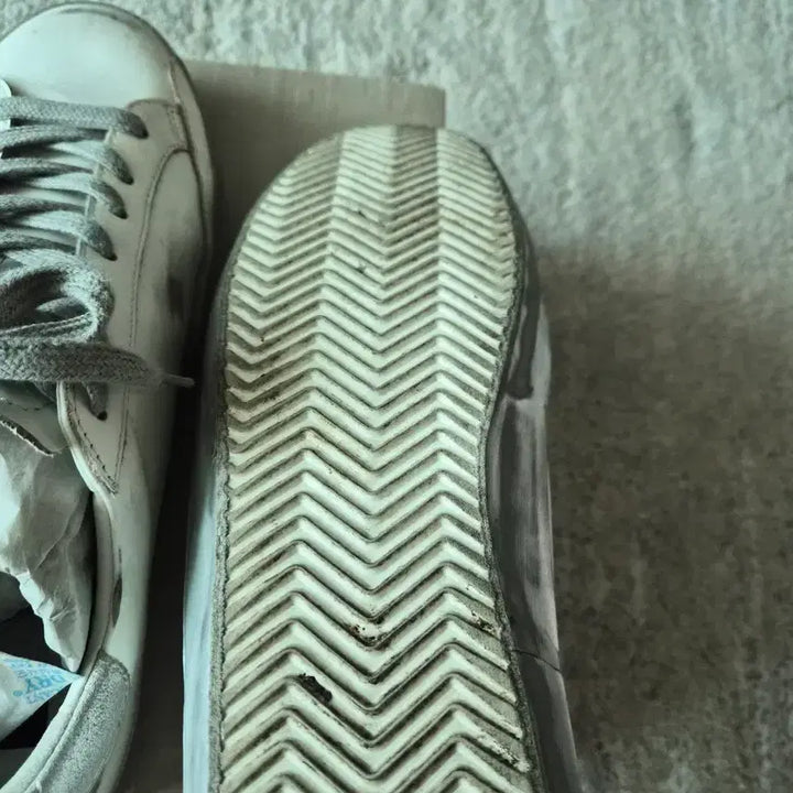 [BUNJANG] Golden Goose GDBB White Sneakers / 골든구스 GDBB 화이트 스니커즈