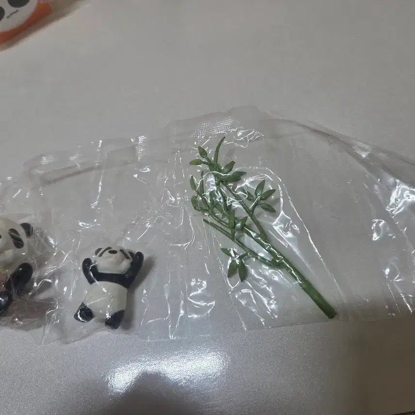 [BUNJANG] Re-Ment MegaHouse Panda Class Figure / 리멘트 메가하우스 모여라 팬더반
